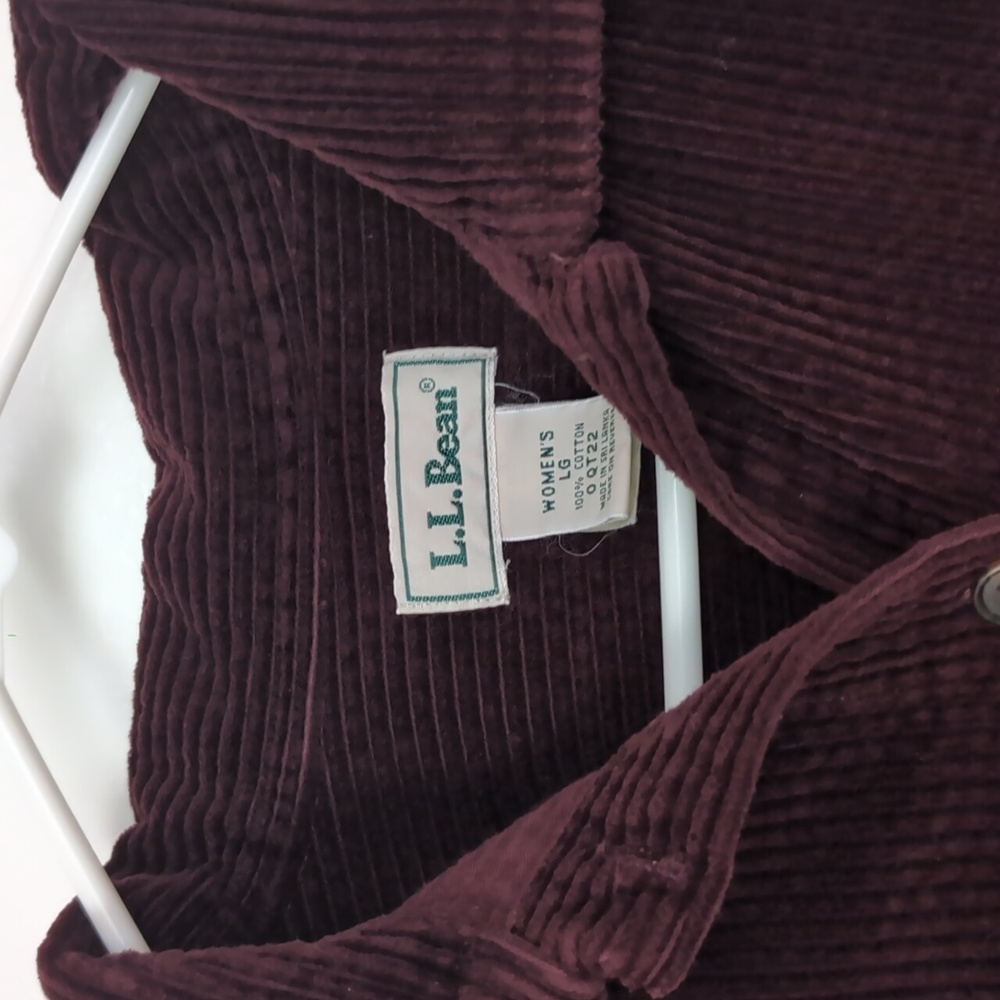 L.L. Bean Women's Courduroy Button Down Shirt Burgundy Purple Size Large - Picture 2 of 11